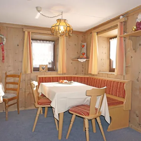 בית נופש Helena By Interhome